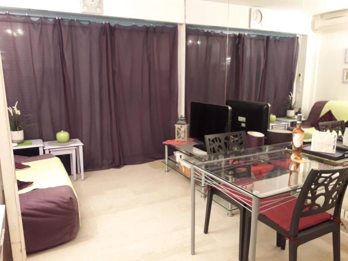 French Riviera 1 Bedroom On The Beach Facing Cannes Theoule-sur-Mer Exterior photo