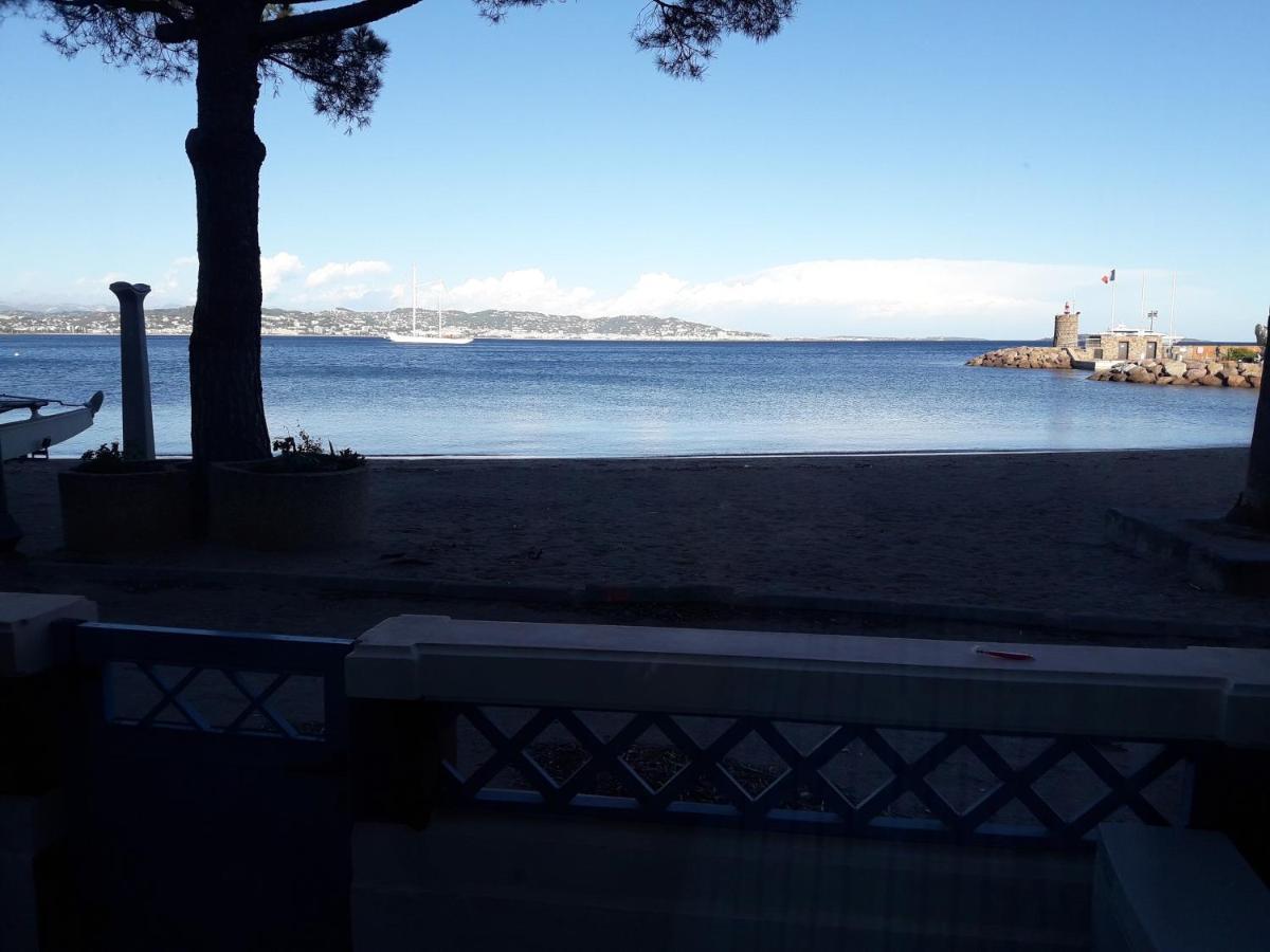 French Riviera 1 Bedroom On The Beach Facing Cannes Theoule-sur-Mer Exterior photo